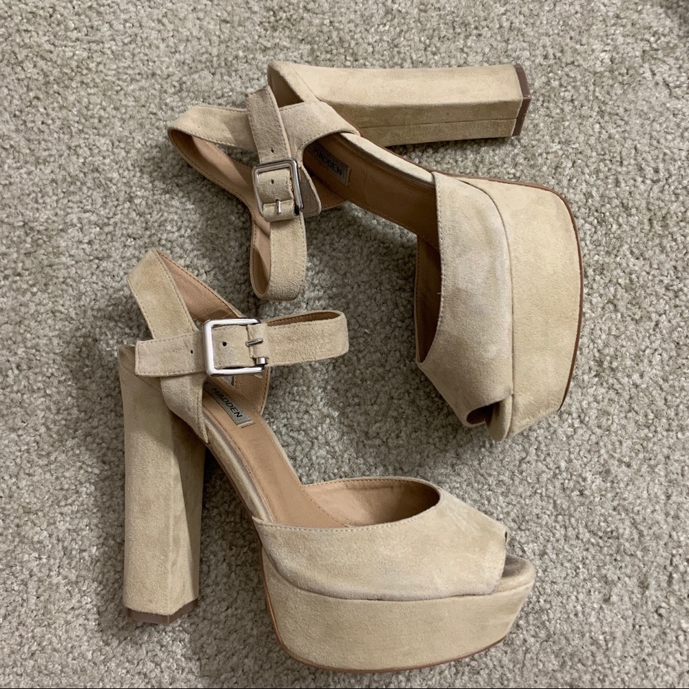 Steve Madden Jillyy platform sandal